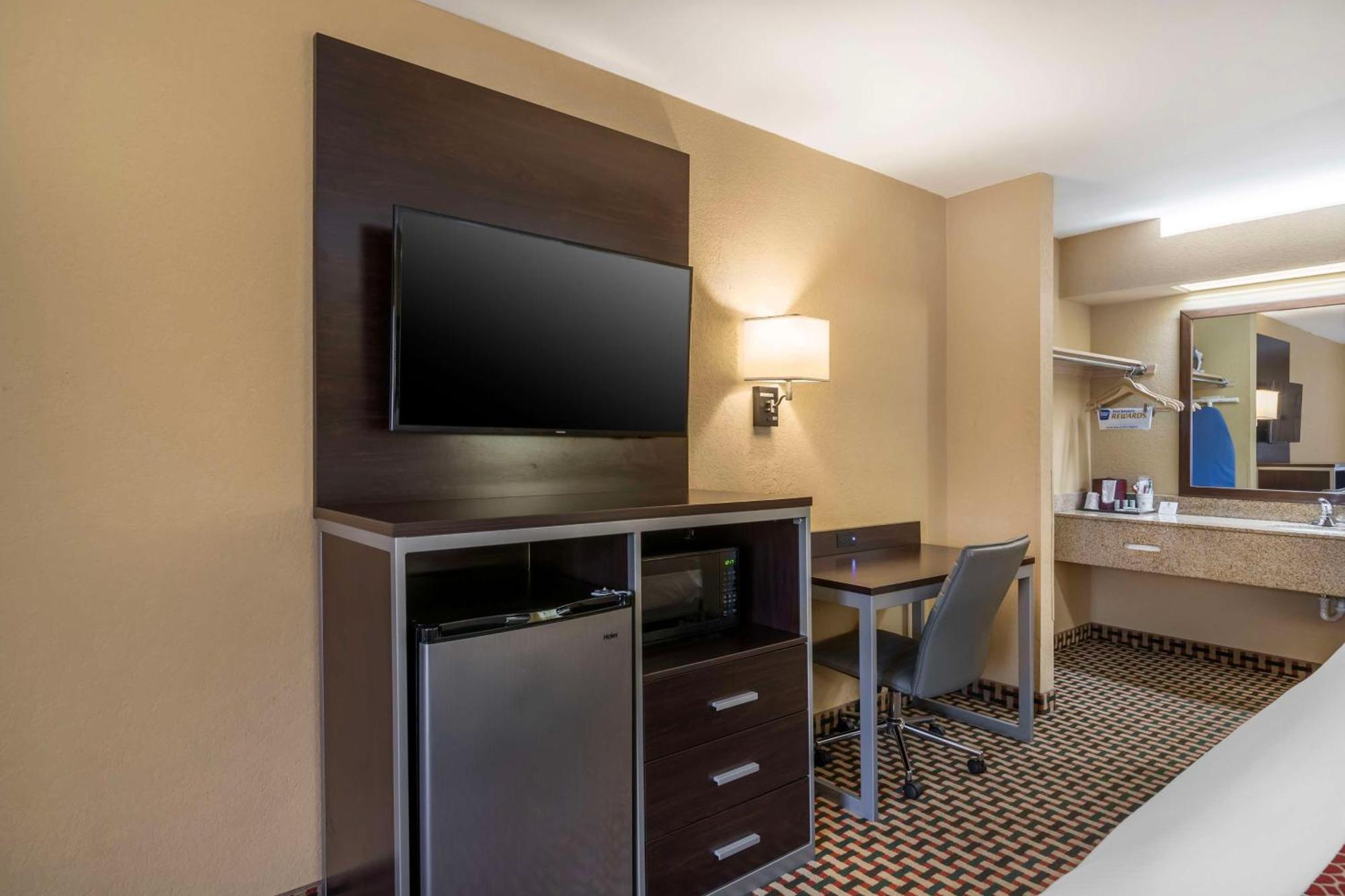 Best Western Bradford Inn Swainsboro Dış mekan fotoğraf