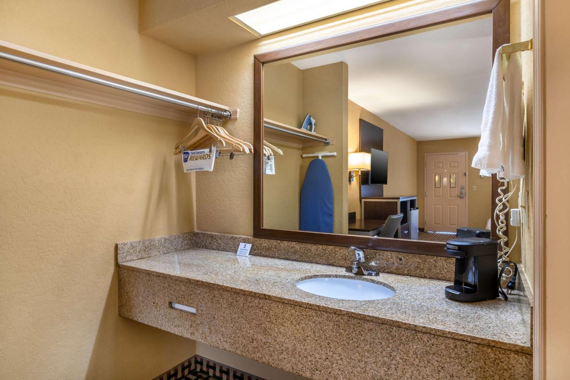 Best Western Bradford Inn Swainsboro Dış mekan fotoğraf